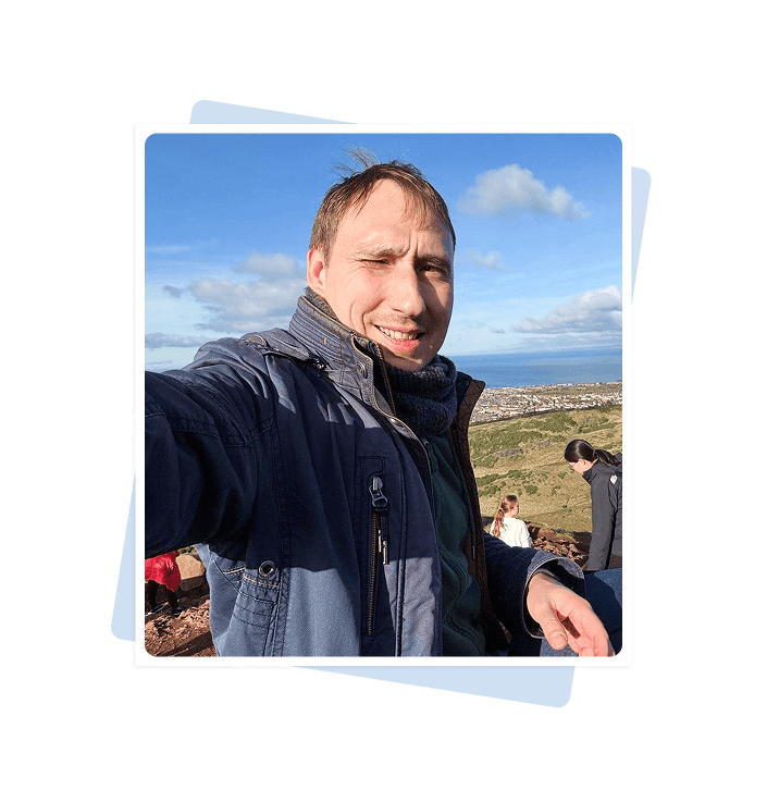 Иллюстрация для статьи «Живу в Англии и знаю английский на C1 — но этого все еще недостаточно»
