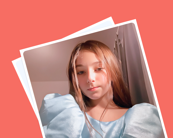 Обложка для статьи «С оценками в школе произошло чудо — по английскому получаю одни пятерки»